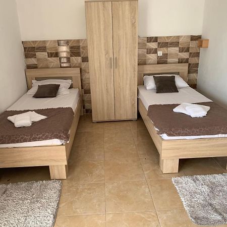 Ferienwohnung Cekaj Palace Ulcinj Exterior foto
