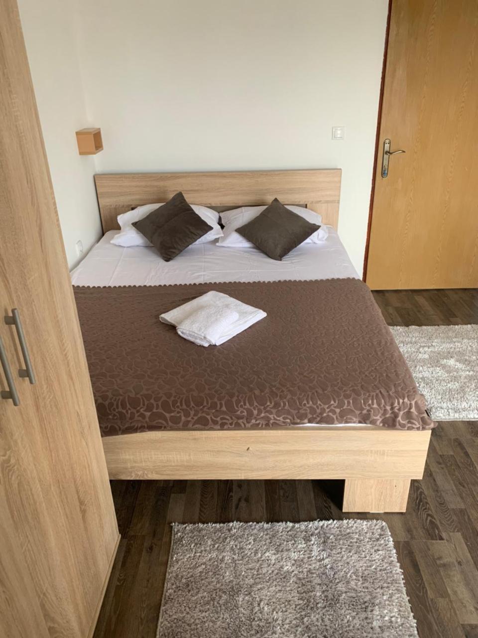 Ferienwohnung Cekaj Palace Ulcinj Exterior foto
